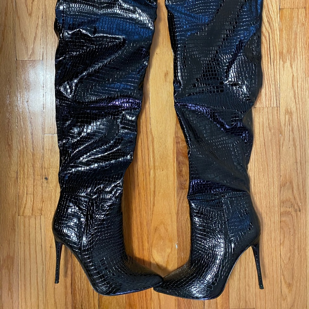 Winnie HARLOW BLACK CROCODILE Steve Madden Boots